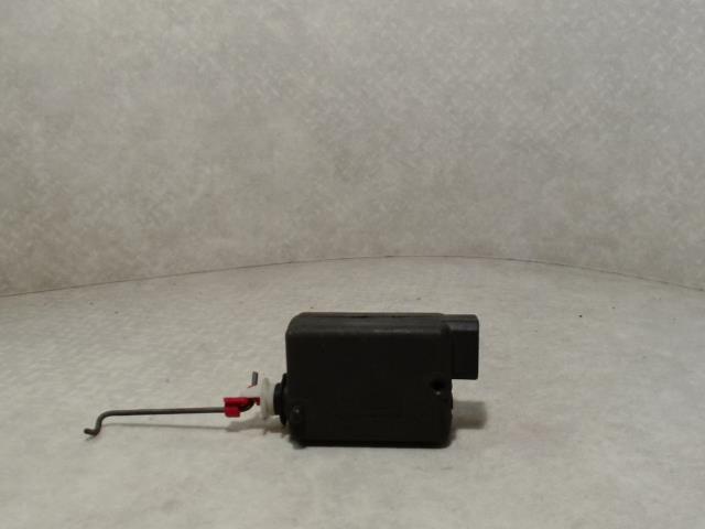 Fermeture non centralisee coffre RENAULT R5 PHASE 2 Essence - 1