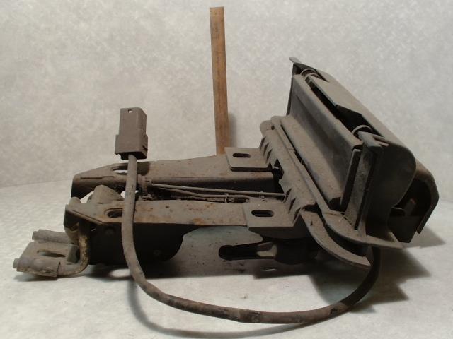 Serrure de coffre CITROEN XM PHASE 1 Diesel - 1