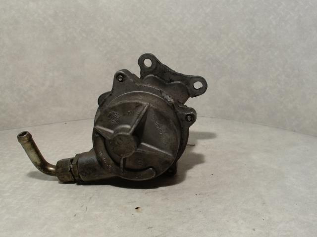Pompe à vide RENAULT CLIO 2 PHASE 1 Diesel - 1