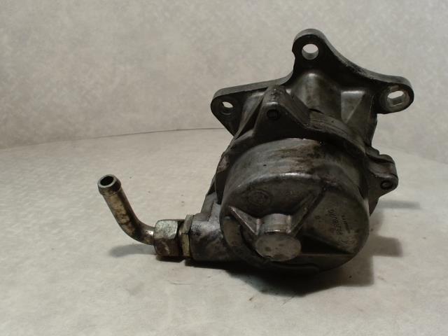 Pompe à vide RENAULT CLIO 2 PHASE 1 Diesel - 1
