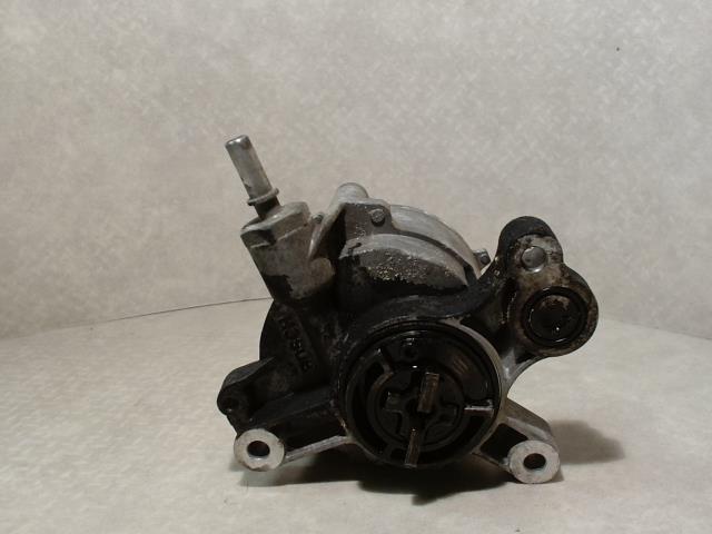 Pompe à vide PEUGEOT 407 PHASE 1 Diesel - 1
