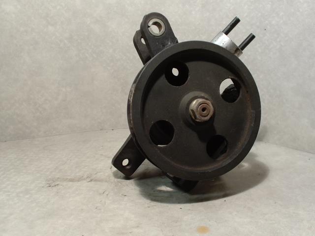 Pompe de direction TOYOTA COROLLA 8 Essence - 1