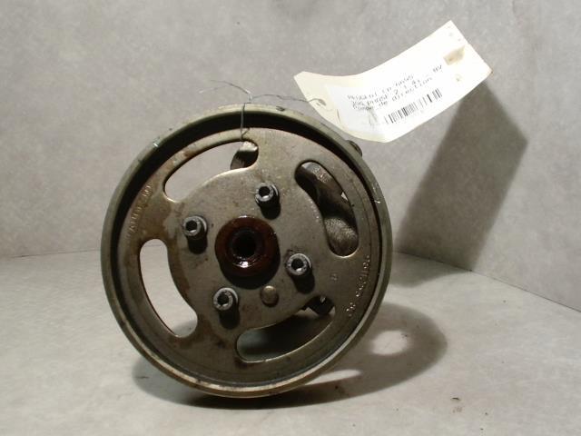 Pompe de direction PEUGEOT 306 PHASE 2 Essence - 1