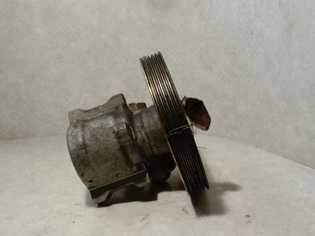 Pompe de direction PEUGEOT 306 PHASE 1 Essence - 1