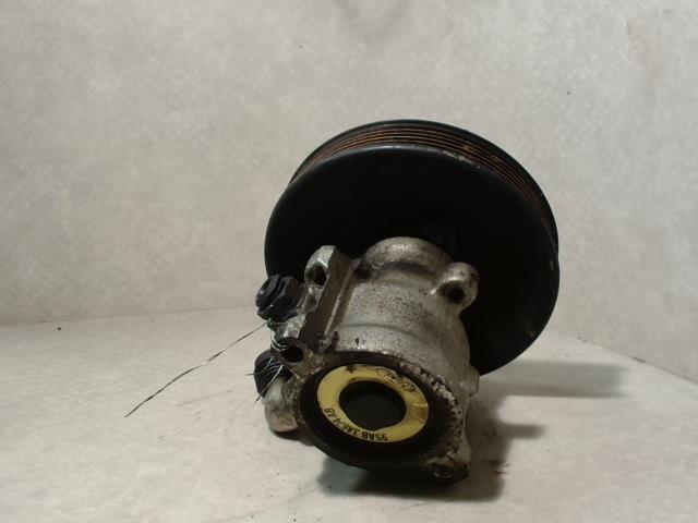 Pompe de direction FORD ESCORT 6 Essence - 1