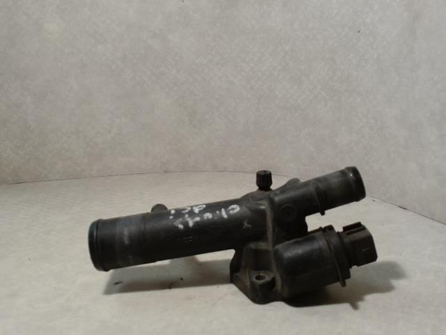 Boitier eau RENAULT CLIO 2 PHASE 2 Diesel - 1