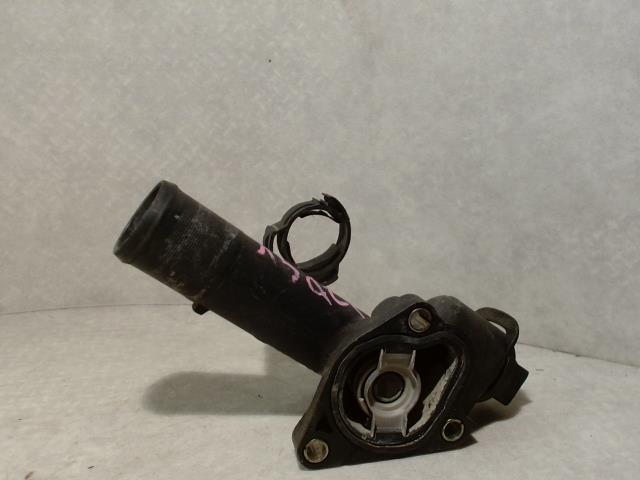 Boitier eau RENAULT CLIO 2 PHASE 2 Diesel - 1