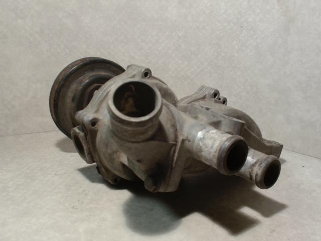 Boitier eau AUDI 80 3 PHASE 2 Diesel - 1