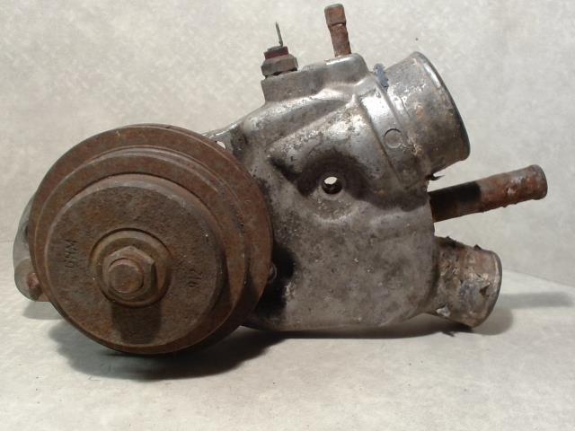 Pompe à eau PEUGEOT 604 Diesel - 1