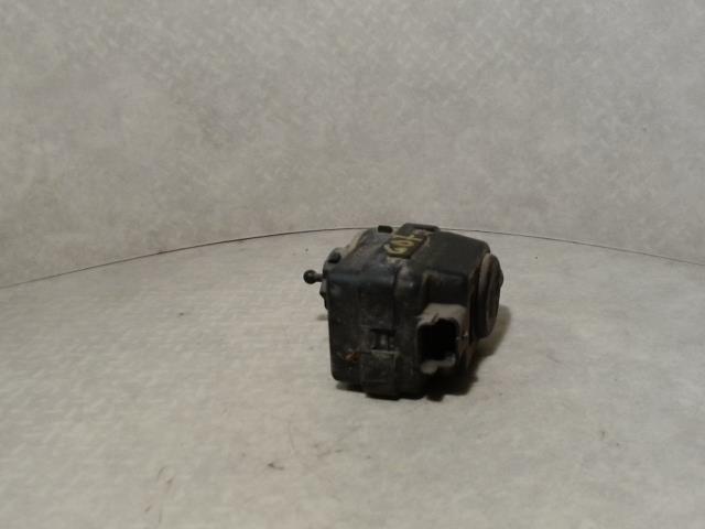 Commande de reglage hauteur de phare PEUGEOT 607 PHASE 1 Diesel - 1