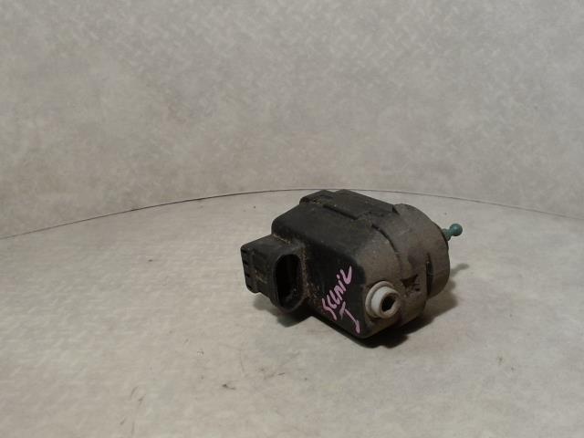 Commande de reglage hauteur de phare RENAULT SCENIC 1 PHASE 1 Essence - 1