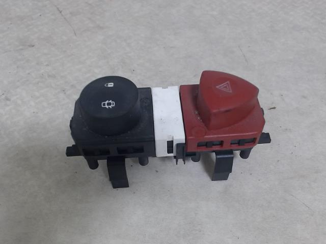 Bouton de warning RENAULT GRAND SCENIC 2 PHASE 2 Diesel - 1
