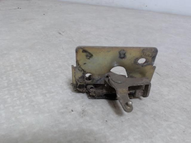 Serrure de coffre FIAT UNO PHASE 1 Essence - 1