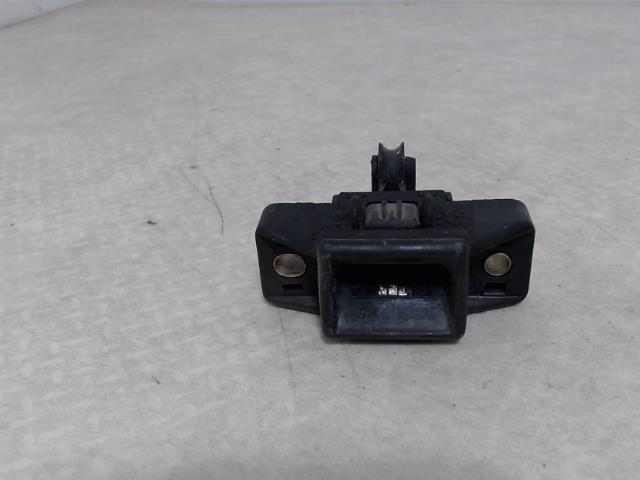 Serrure de coffre RENAULT CLIO 2 PHASE 1 Diesel - 1
