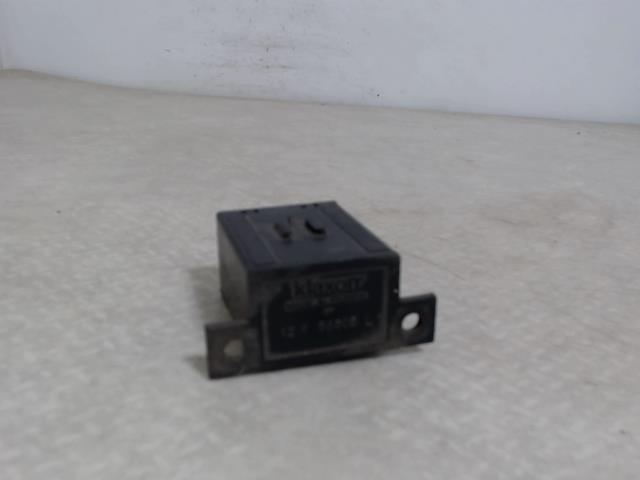 Relais electrique VOLKSWAGEN GOLF 4 Essence - 1