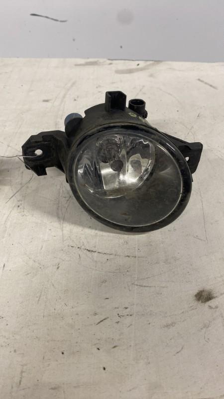 Anti brouillard gauche (feux) RENAULT CLIO 3 PHASE 1 Essence - 1