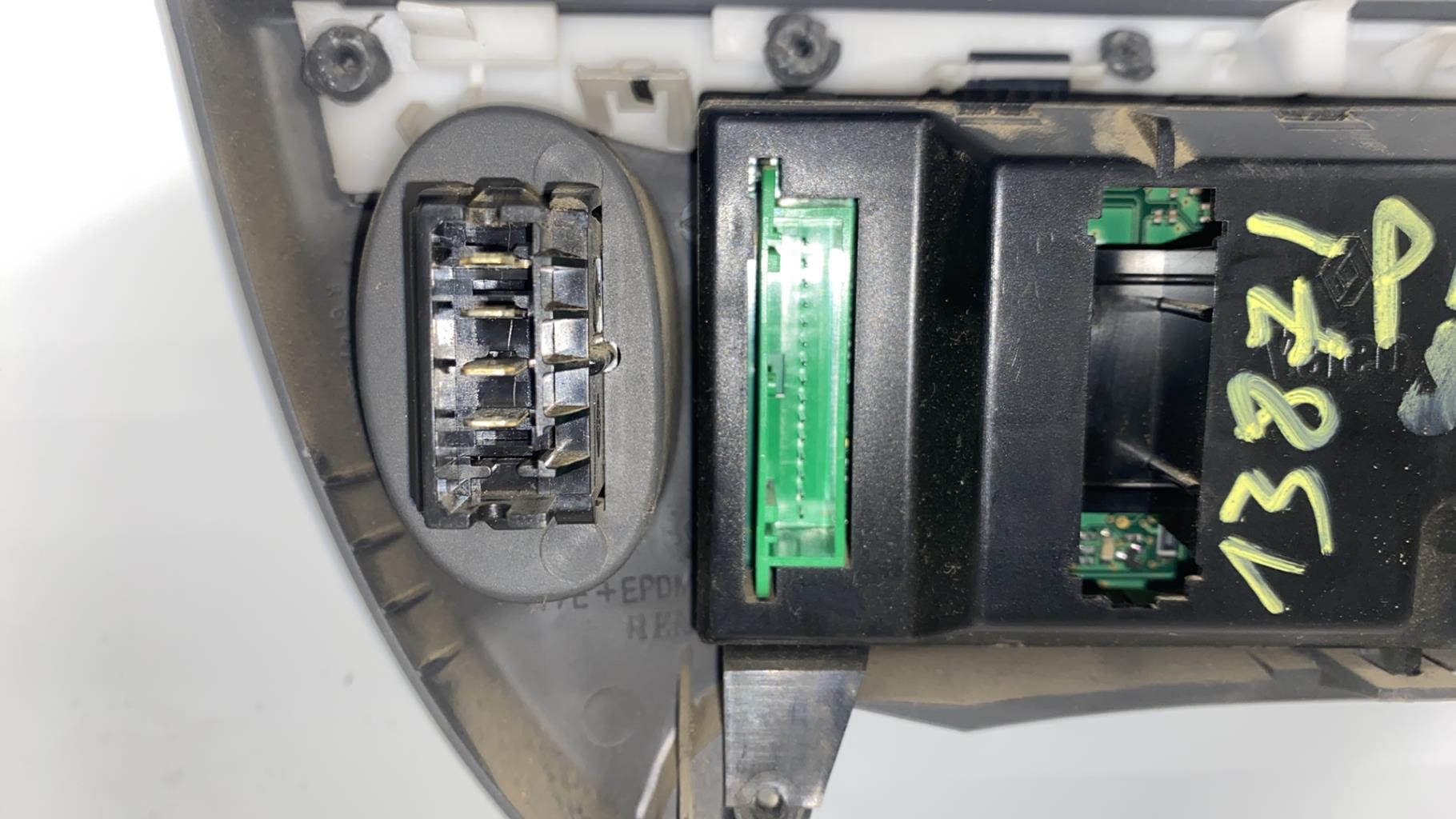 Commande chauffage RENAULT SCENIC 1 PHASE 2 Diesel - 1