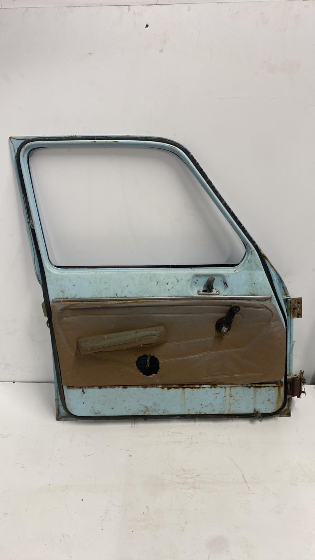 Porte avant gauche RENAULT R6 Essence - 1