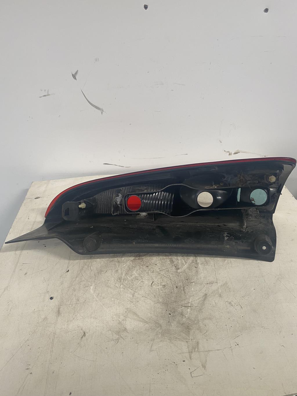 Feu arriere principal gauche (feux) RENAULT ESPACE 4 PHASE 1 Diesel - 1
