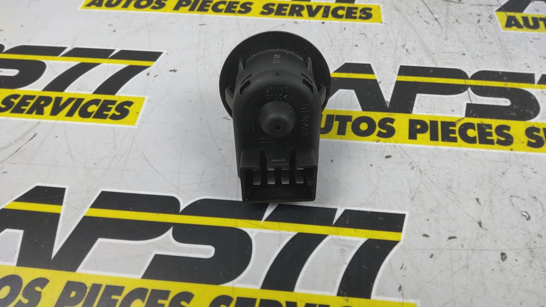 Bouton/Interrupteur RENAULT TWINGO 2 PHASE 1 Diesel - 1