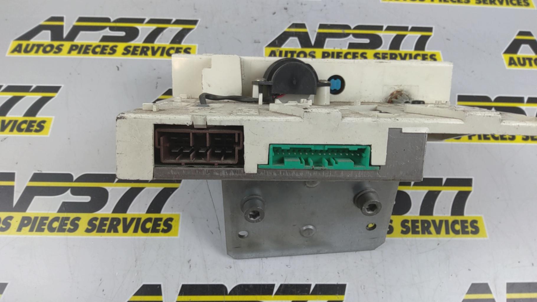 Commande chauffage RENAULT R21  - 1