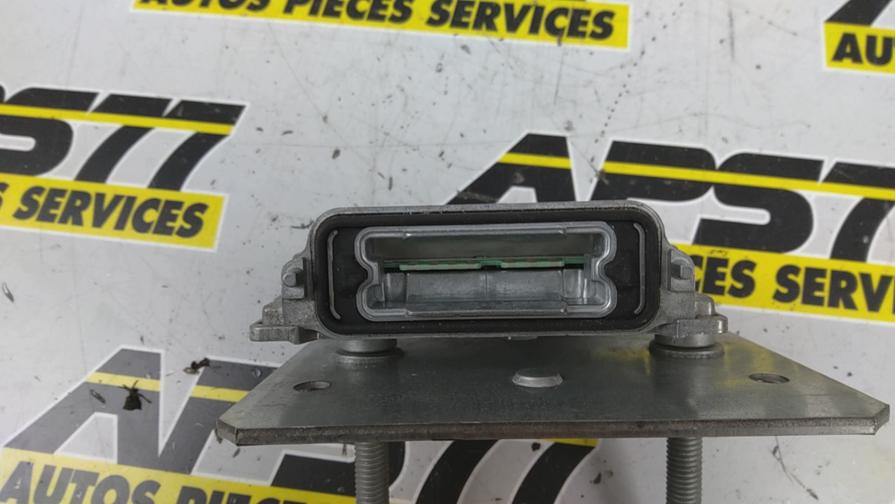 Boitier xenon CITROEN C4 1 PHASE 1 Diesel - 1