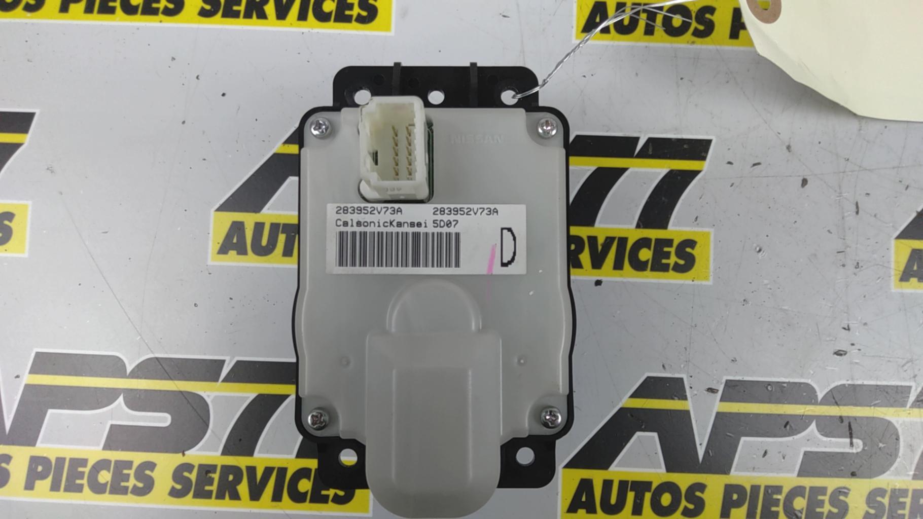 Commande GPS INFINITI Q50 PHASE 1 Diesel - 1