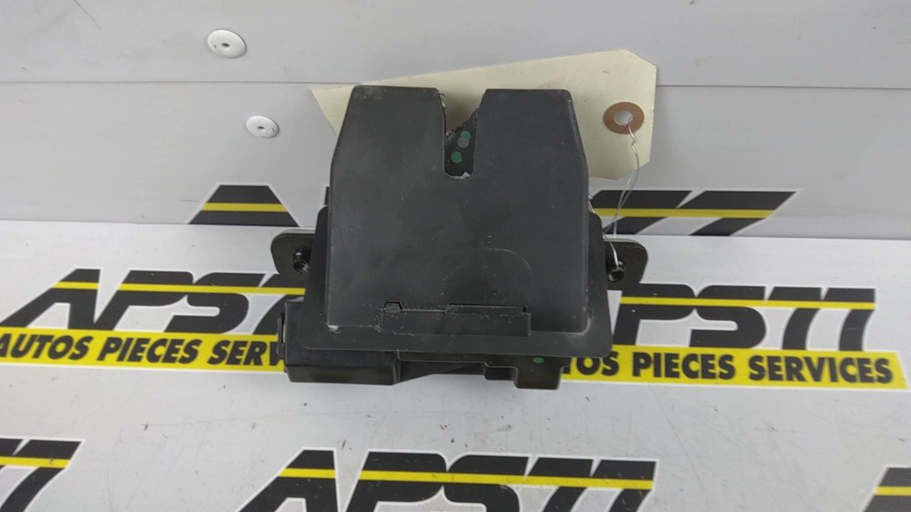 Serrure de coffre FORD FIESTA 6 PHASE 1  - 1