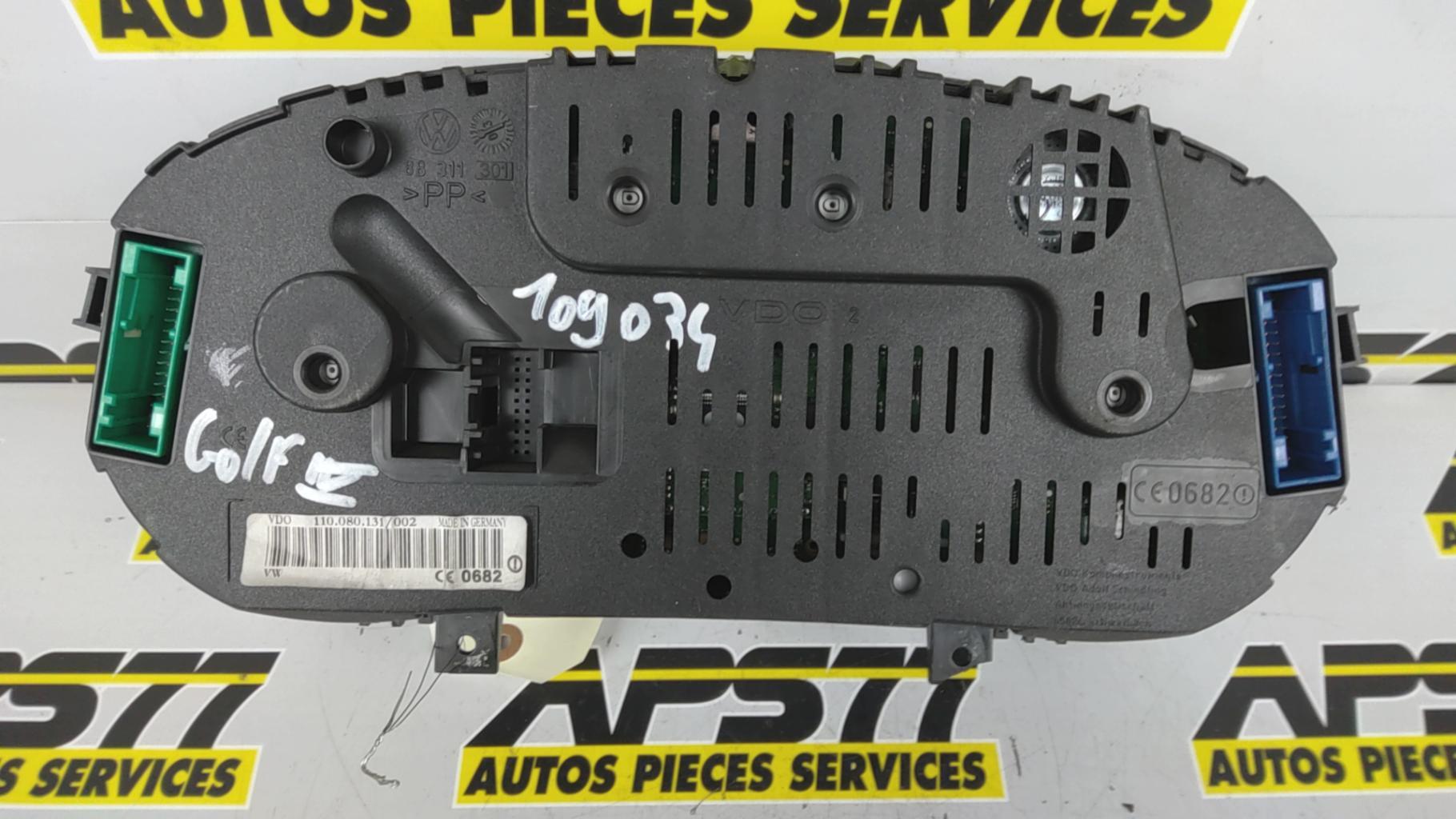Compteur VOLKSWAGEN GOLF 4 Essence - 1