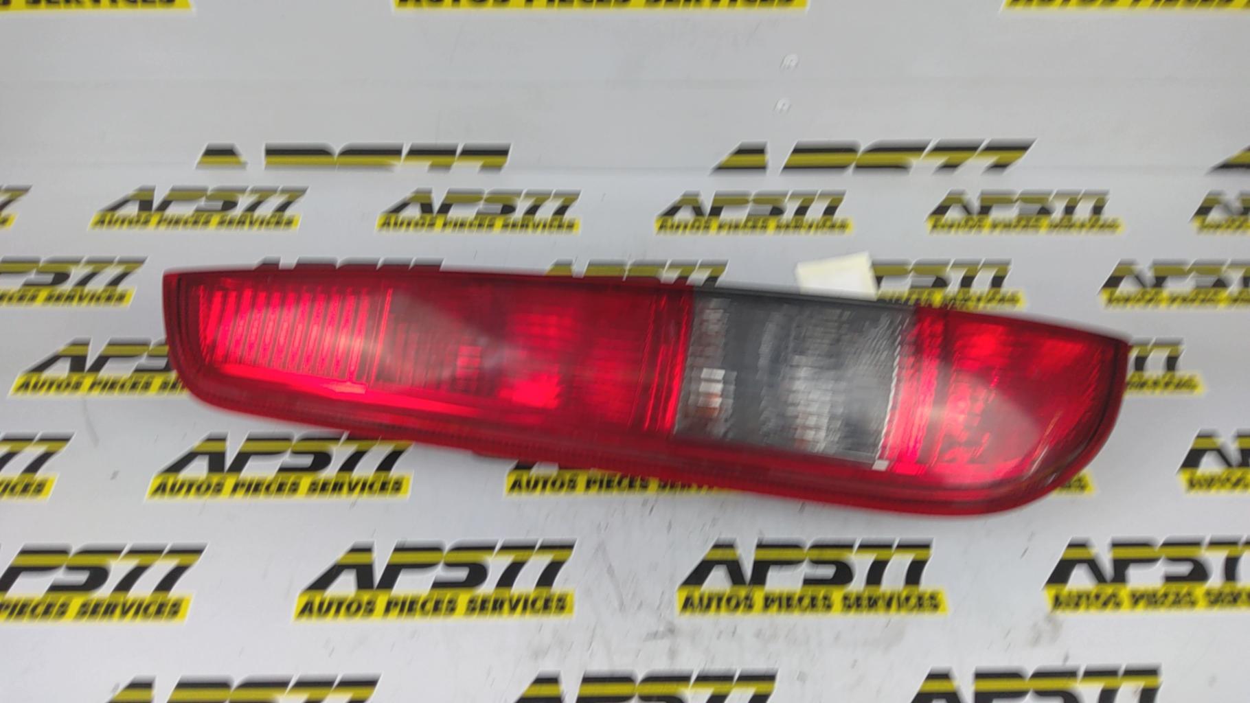 Feu arriere principal droit (feux) FORD FOCUS 2 PHASE 1 BREAK Diesel - 1
