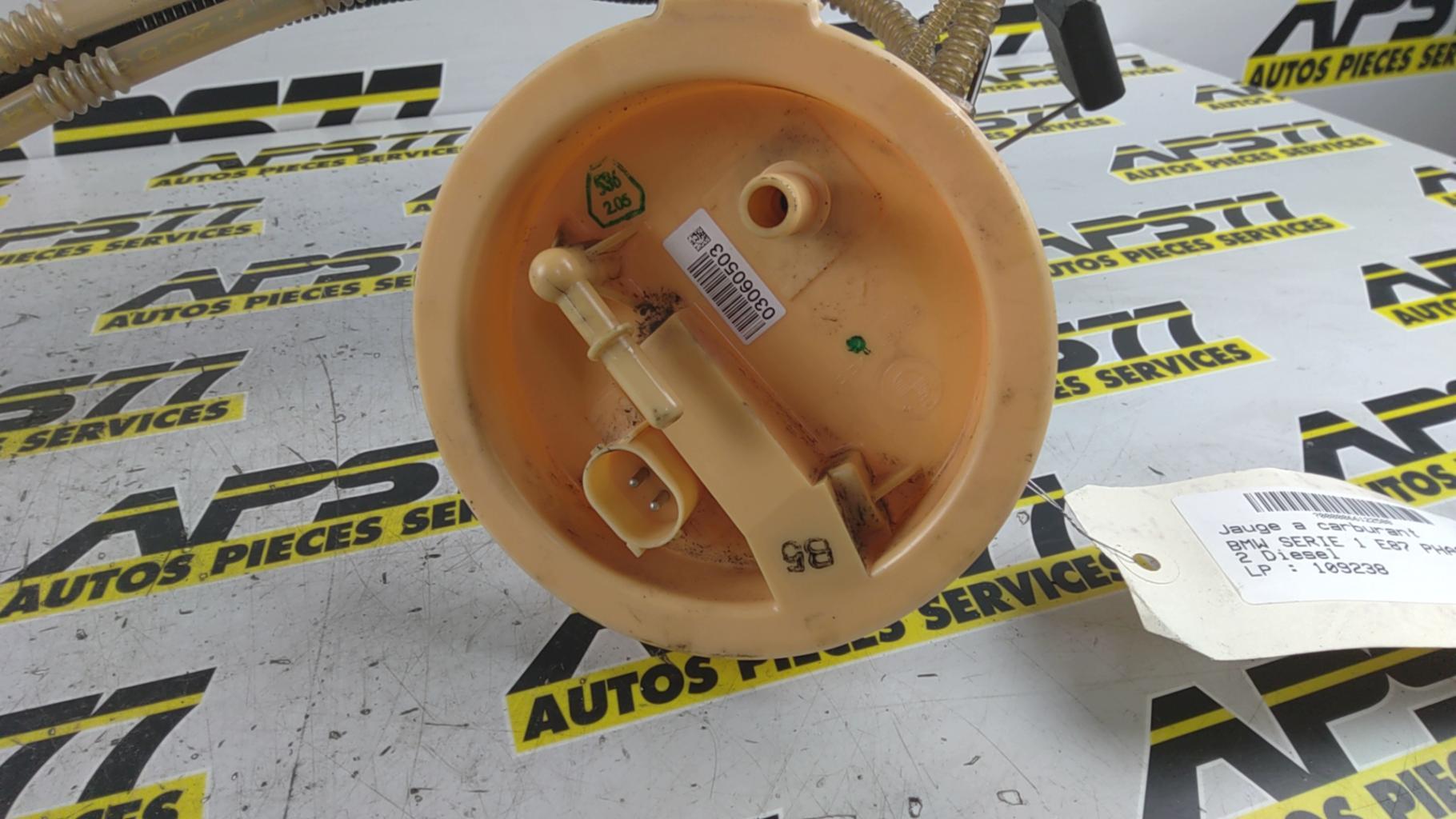 Jauge à carburant BMW SERIE 1 E87 PHASE 1 Diesel - 1