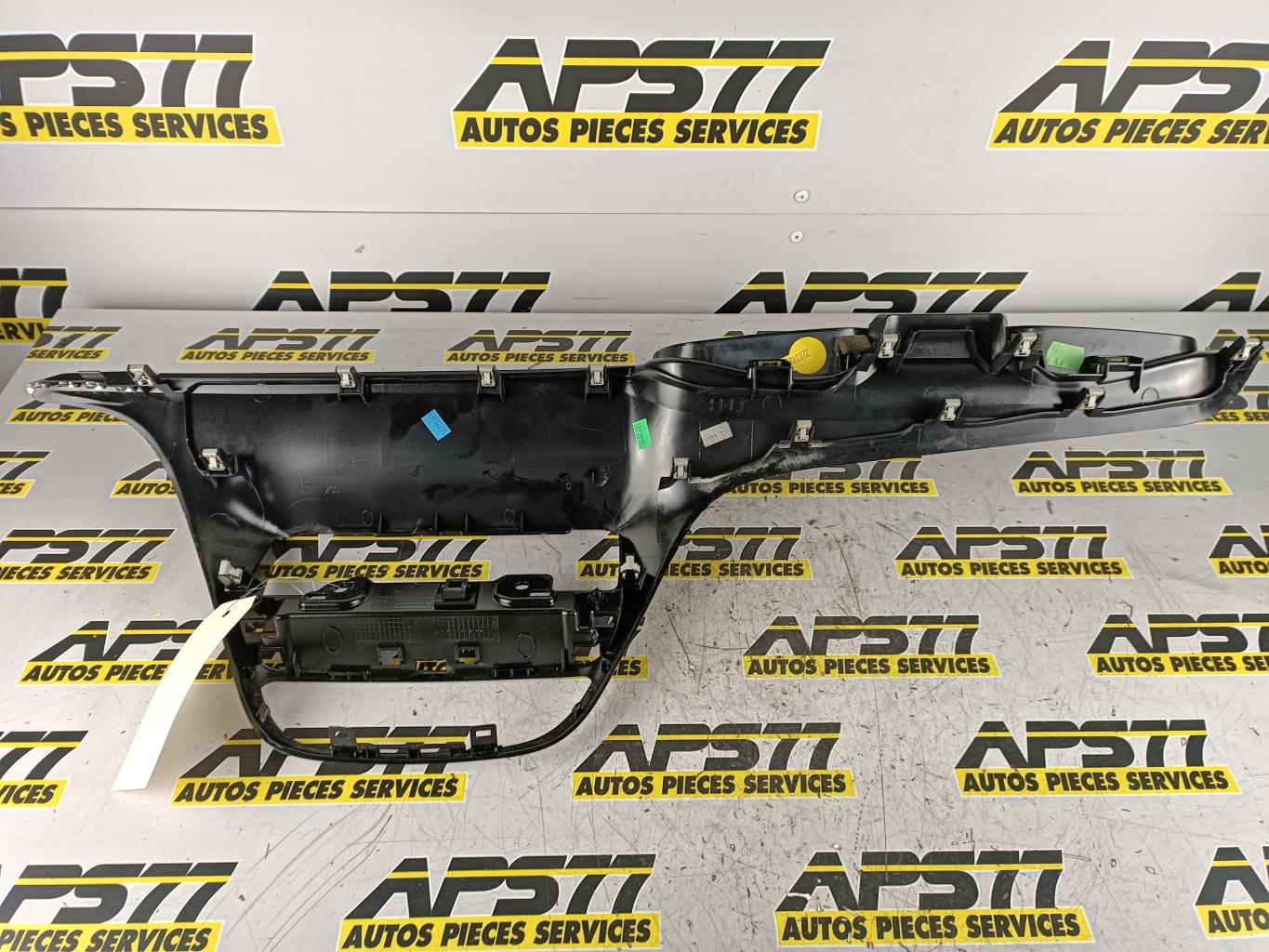 Console central (interieur plastique) PEUGEOT 208 1 PHASE 1 Diesel - 1