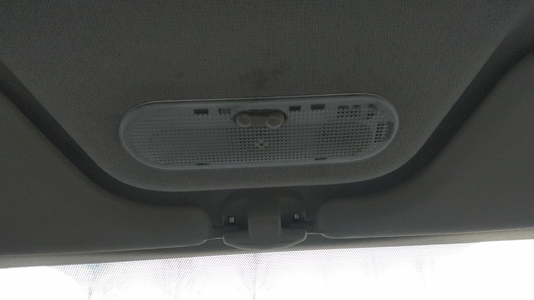 Eclairage de plafonnier RENAULT CLIO 3 PHASE 2  - 1