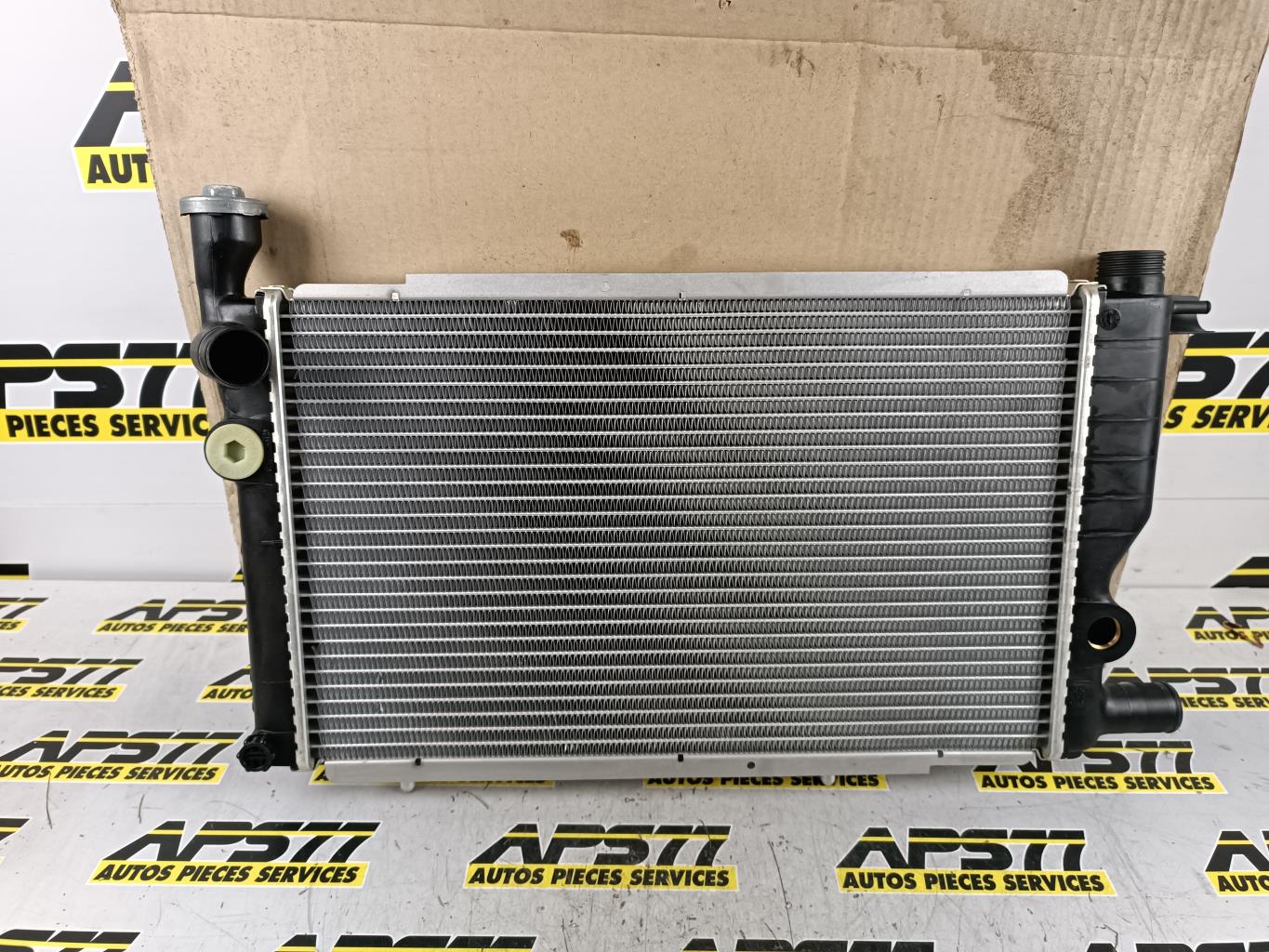 Radiateur eau PEUGEOT 205 Essence - 1