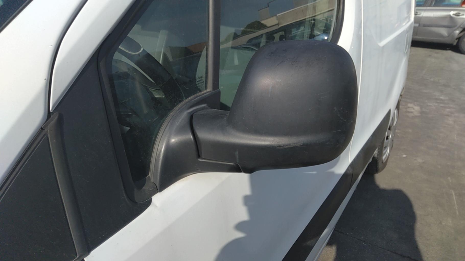 Retroviseur gauche CITROEN BERLINGO 2 PHASE 1 Diesel - 1