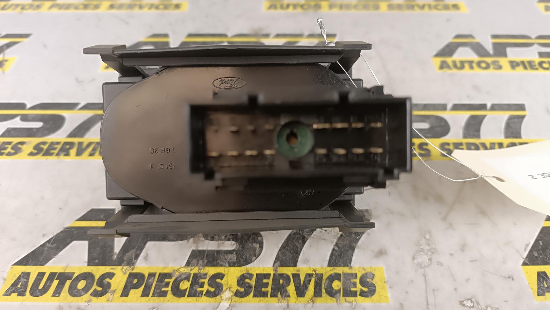 Commande de phare FORD FOCUS 2 PHASE 2 Diesel - 1