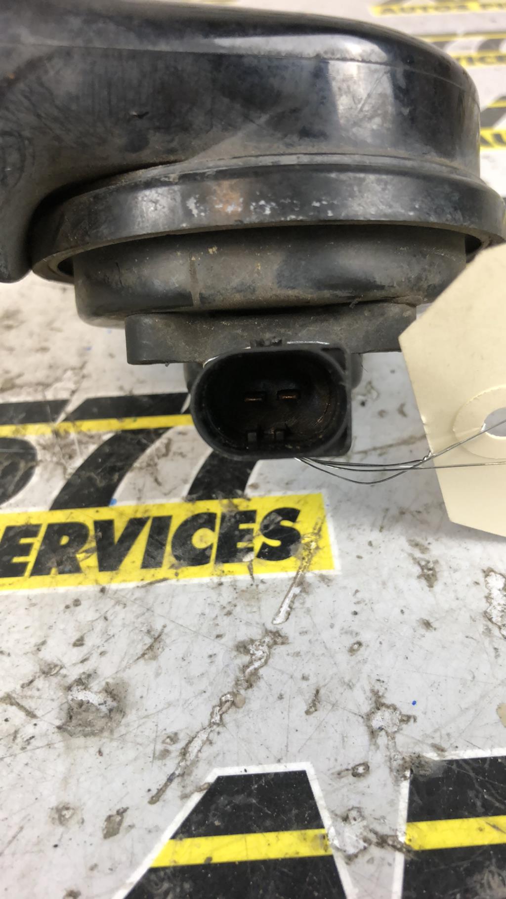 Avertisseur/Klaxon AUDI A4 2 AVANT PHASE 1 BREAK Diesel - 1