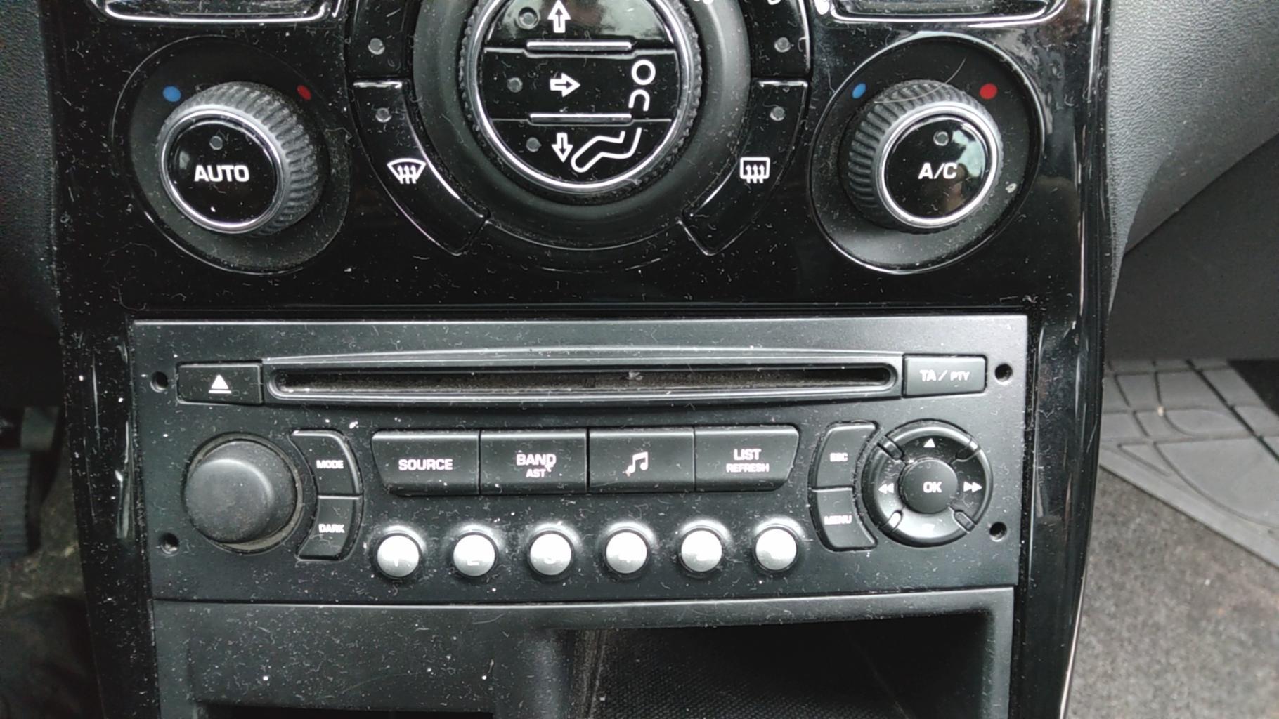 Autoradio d'origine CITROEN C3 PICASSO PHASE 1 Essence - 1
