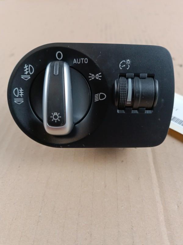 Commande de phare AUDI A1 1 PHASE 1 Essence - 1