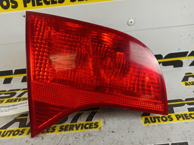 Feu arriere secondaire gauche (feux) AUDI A4 2 AVANT PHASE 2 BREAK Diesel - 1