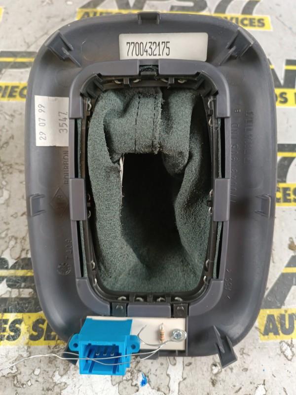 Soufflet de levier de vitesse RENAULT CLIO 2 PHASE 1 Essence - 1
