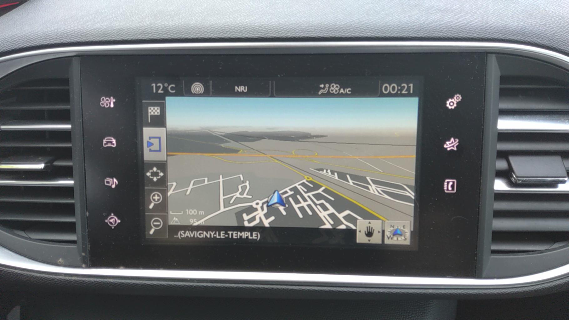 Ecran GPS PEUGEOT 308 2 PHASE 1 Diesel - 1