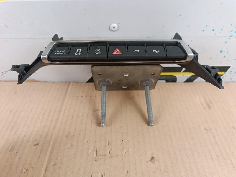 Bouton de warning AUDI A3 4 SPORTBACK S3 Essence - 1