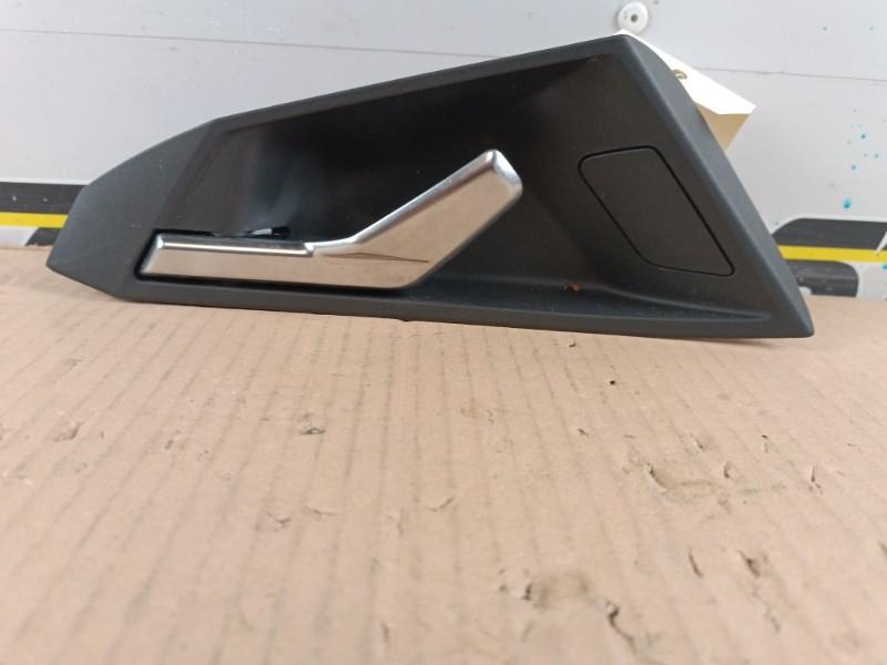 Poignee interieur avant gauche AUDI A3 4 SPORTBACK S3 Essence - 1