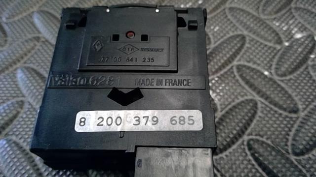 Commande de reglage hauteur de phare OPEL VIVARO 1  - 1