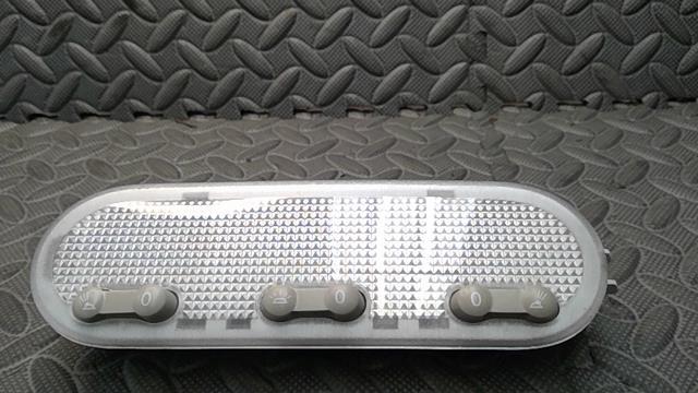 Eclairage de plafonnier RENAULT SCENIC 2  - 1