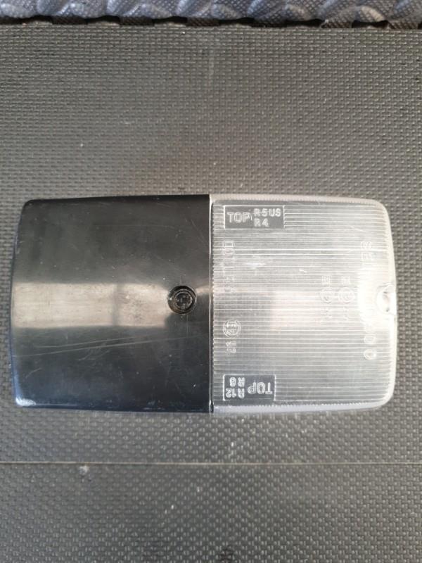 Cabochon arriere droit RENAULT R5  - 1