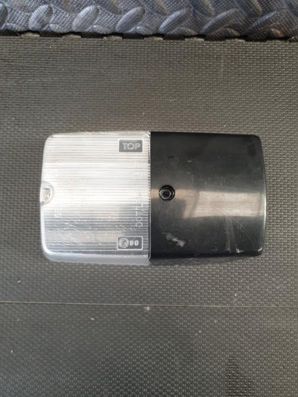 Cabochon arriere gauche RENAULT R5  - 1