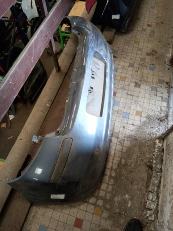 Pare choc arriere RENAULT CLIO 3 PHASE 1  - 1