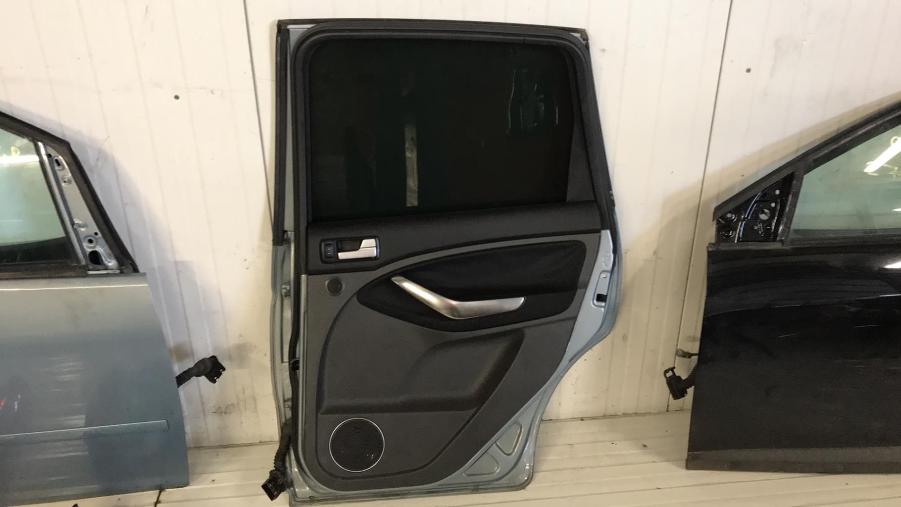 Porte arriere droit FORD C-MAX 1 PHASE 2 Diesel - 1